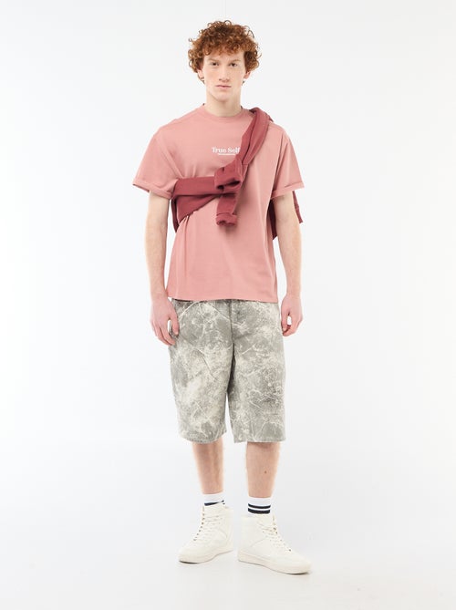 T-shirt girocollo con ricamo a contrasto - Kiabi