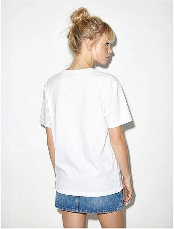 T-shirt girocollo con ricamo floreale lucci