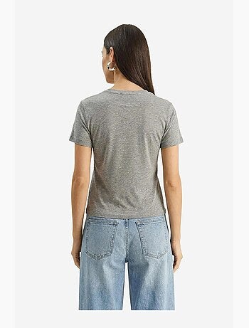 T-shirt girocollo con ricamo floreale lucci