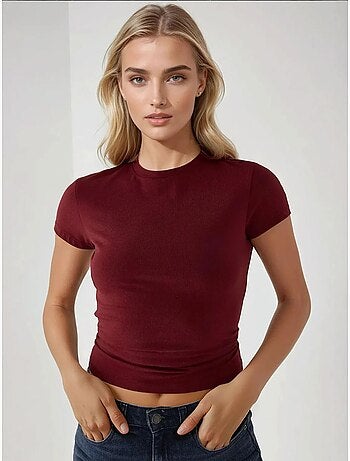 T-shirt girocollo in cotone morbido al tatto e vestibilità slim hiccup