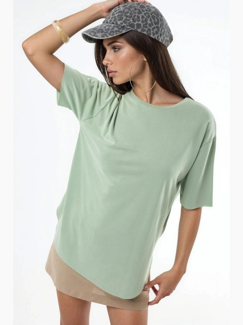 T-shirt girocollo loose fit busem - Kiabi T-shirt girocollo loose fit busem - Kiabi