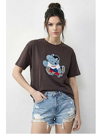 T-shirt girocollo ricamata lucci
