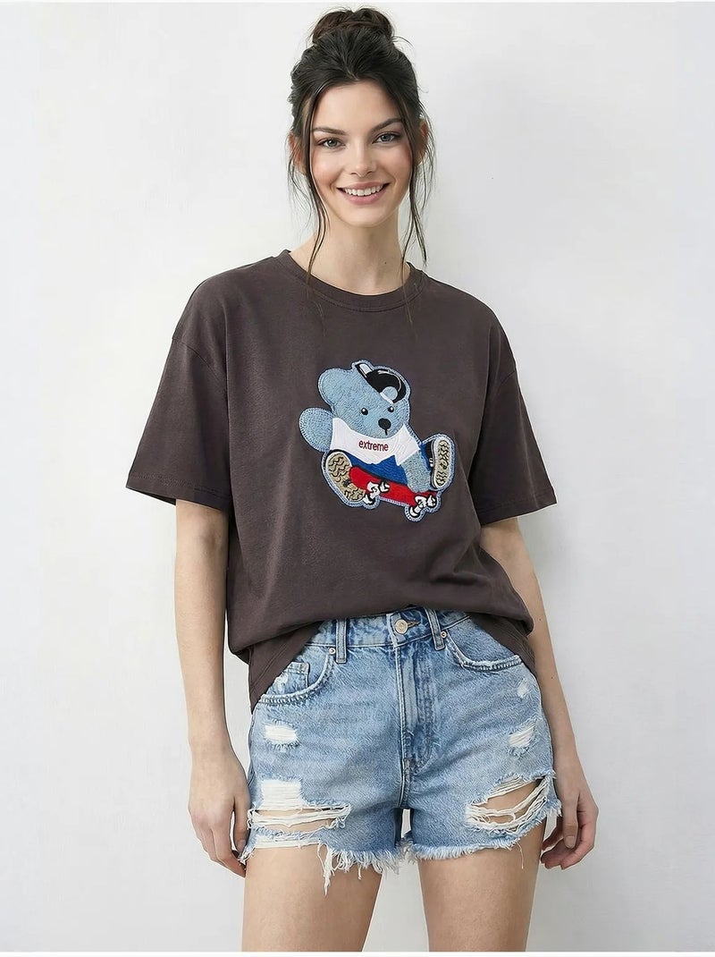 T-shirt girocollo ricamata lucci Marrone cioccolato - Kiabi