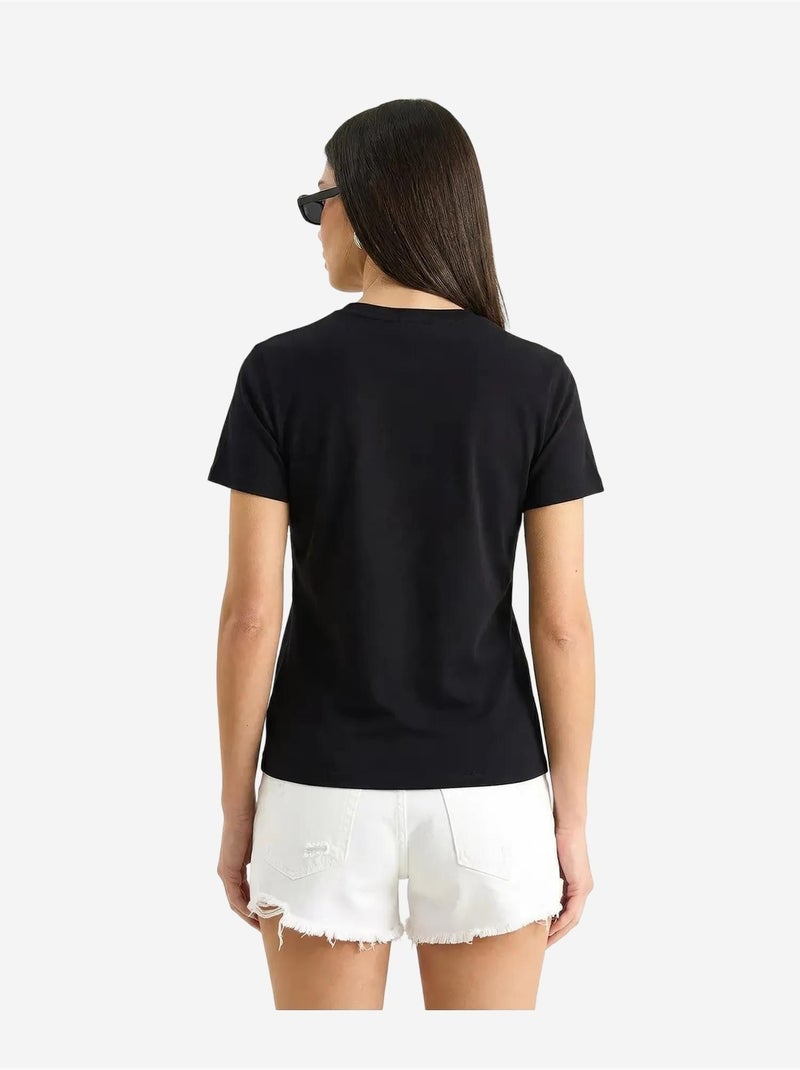 T-shirt girocollo ricamata lucci Nero - Kiabi