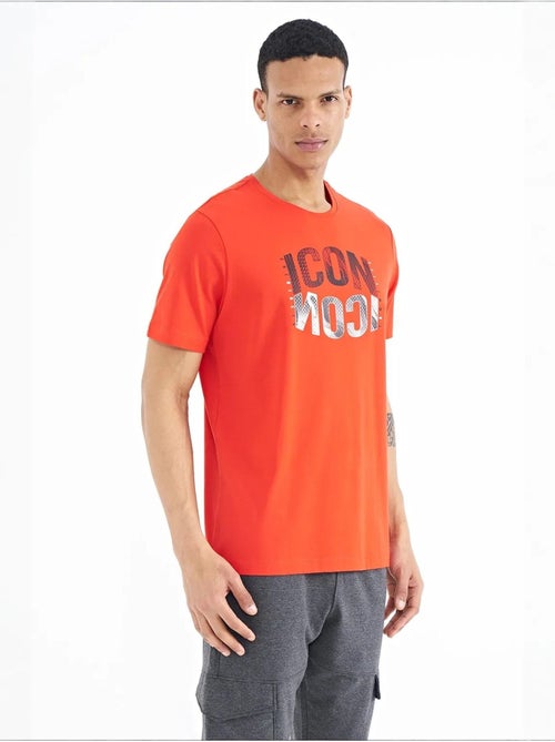 T-shirt girocollo stampata con patch tommy - Kiabi