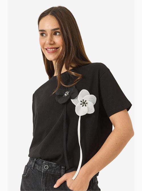 T-shirt in cotone a maniche corte con accessorio lucci - Kiabi