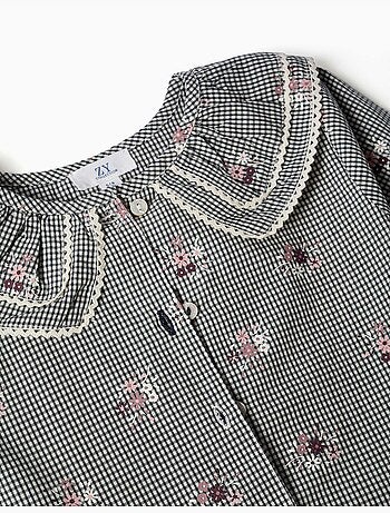 T-shirt in cotone a quadretti con stampa floreale