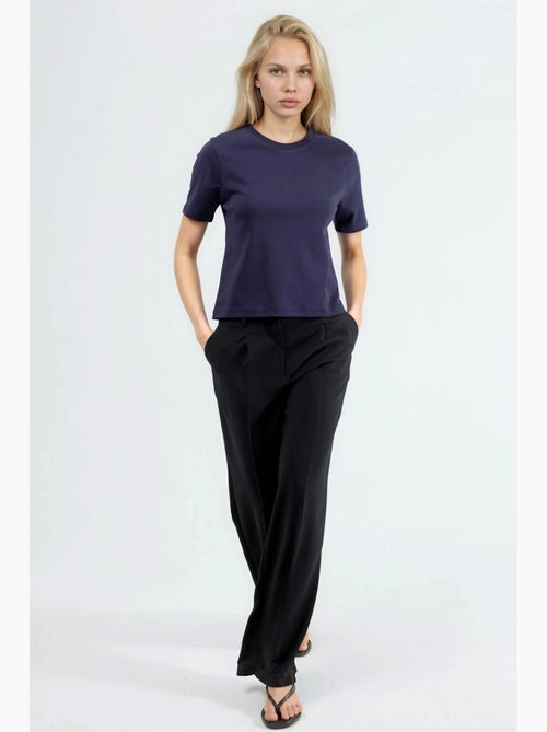 T-shirt in cotone con girocollo busem - Kiabi T-shirt in cotone con girocollo busem - Kiabi