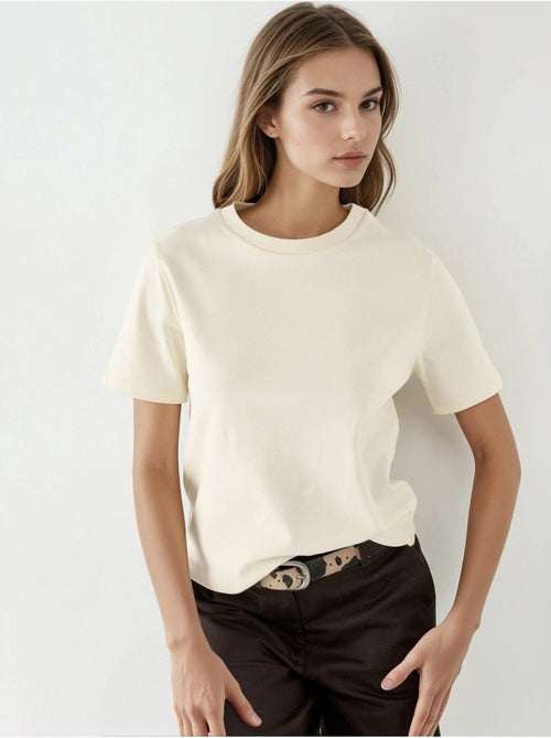T-shirt in cotone con girocollo busem - Kiabi T-shirt in cotone con girocollo busem - Kiabi