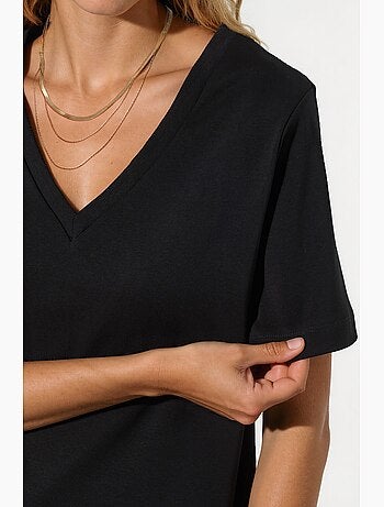 T-shirt in cotone con scollo a v dalla vestibilità regolare tinta unita busem