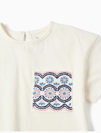 T-shirt in cotone con tasca ricamata