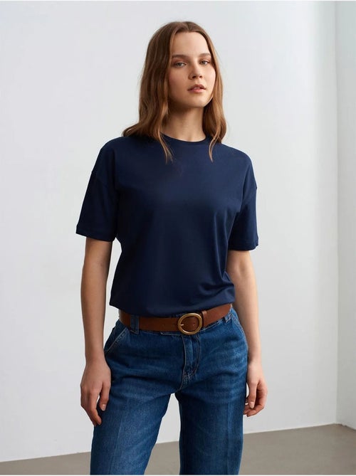T-shirt in cotone da donna con girocollo dilvin - Kiabi T-shirt in cotone da donna con girocollo dilvin - Kiabi