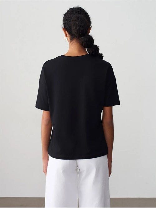 T-shirt in cotone da donna con girocollo dilvin - Kiabi T-shirt in cotone da donna con girocollo dilvin - Kiabi