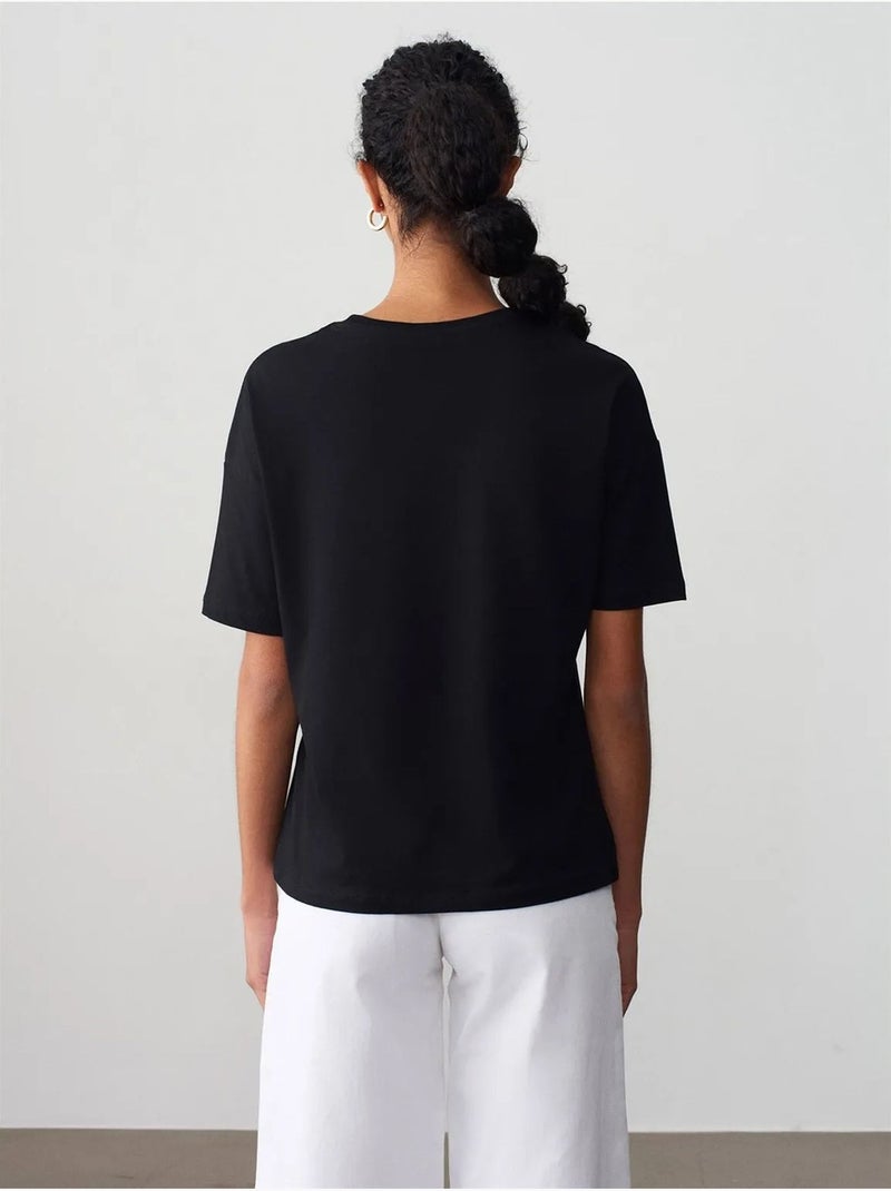 T-shirt in cotone da donna con girocollo dilvin Nero - Kiabi