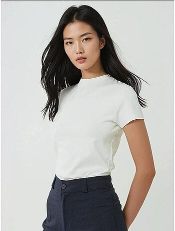 T-shirt in cotone regular fit con girocollo hiccup