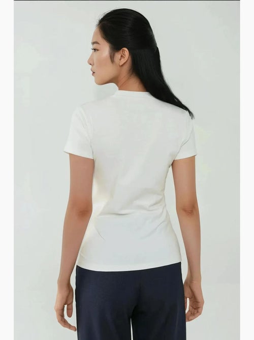 T-shirt in cotone regular fit con girocollo hiccup - Kiabi T-shirt in cotone regular fit con girocollo hiccup - Kiabi