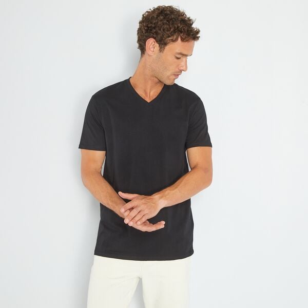 T-shirt in cotone scollo a V uomo - Kiabi - 4,00€