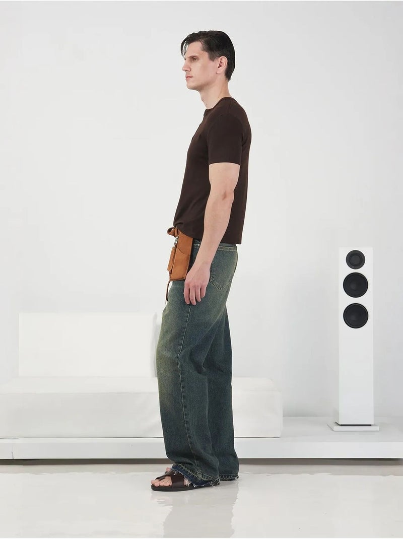 T-shirt in cotone slim fit con girocollo e dettaglio bottoni giesto Marrone - Kiabi