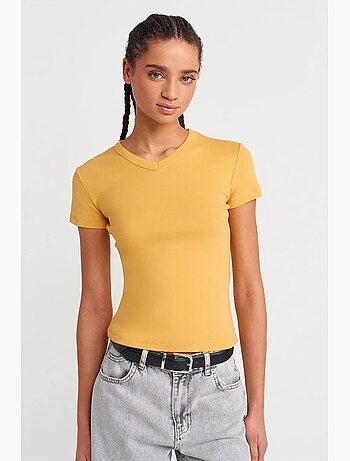 T-shirt in cotone slim fit con scollo a v dilvin