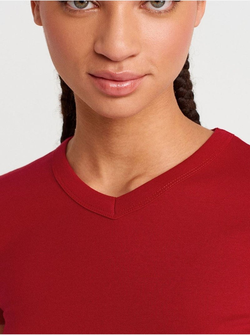 T-shirt in cotone slim fit con scollo a v dilvin Rosso - Kiabi