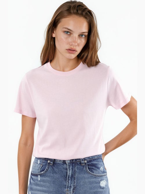 T-shirt in cotone tinta unita con girocollo busem - Kiabi T-shirt in cotone tinta unita con girocollo busem - Kiabi