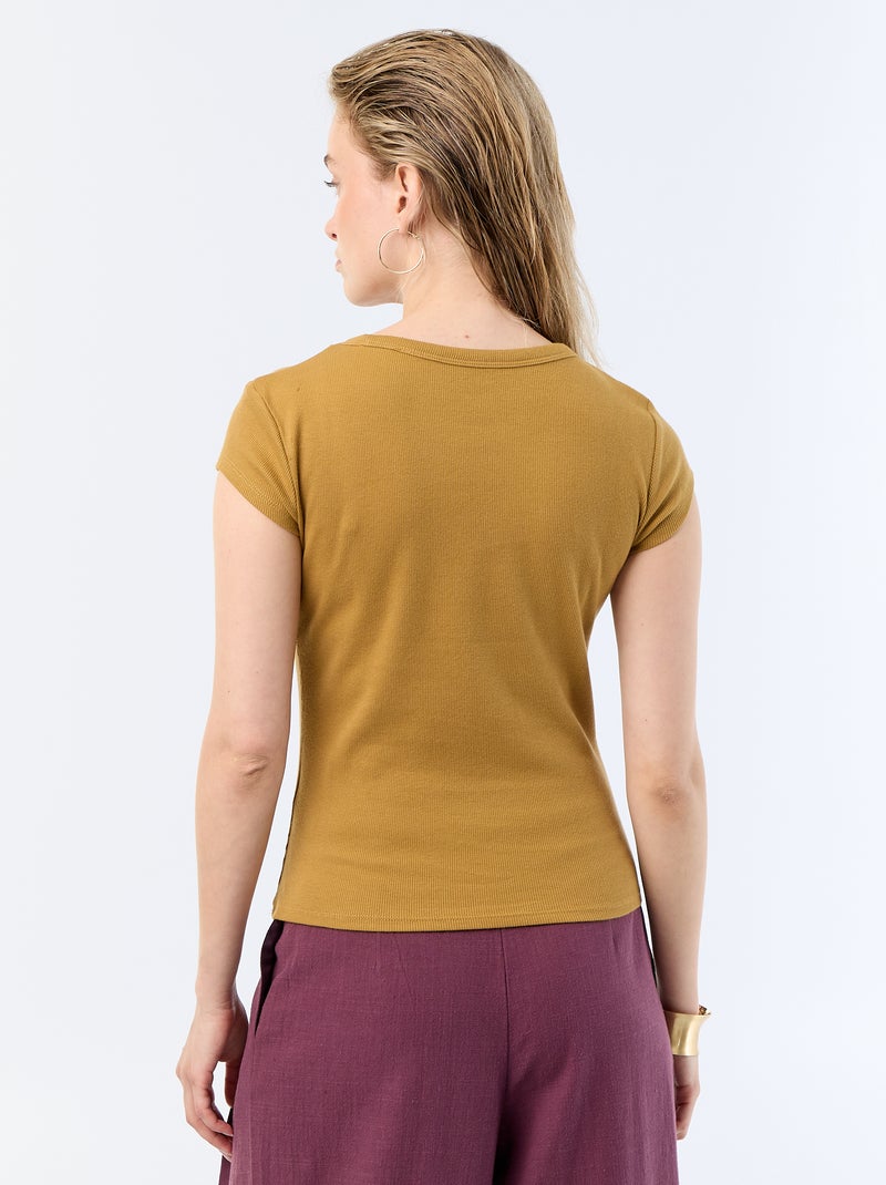 T-shirt in jersey a coste maniche corte Giallo senape - Kiabi