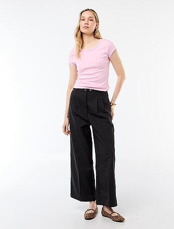 T-shirt in jersey a coste maniche corte
