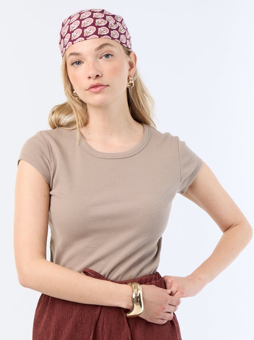 T-shirt in jersey a coste maniche corte - Kiabi T-shirt in jersey a coste maniche corte - Kiabi
