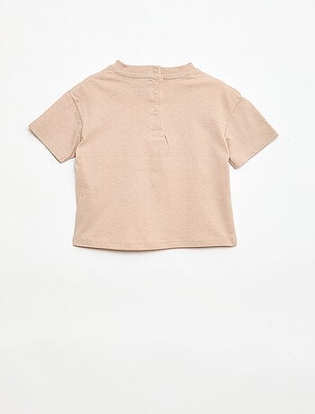 T-shirt in jersey a maniche corte con taschino stampato