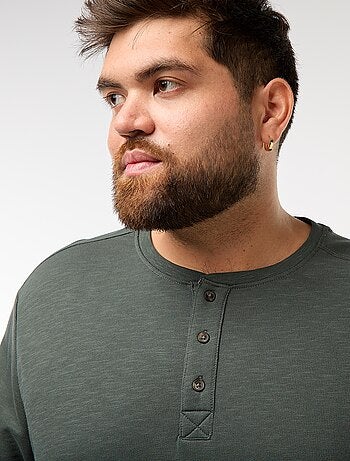 T-shirt in jersey a maniche lunghe con collo alla tunisina