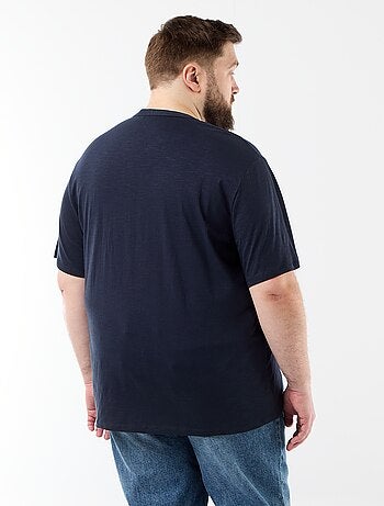 T-shirt in jersey con collo alla tunisina e maniche corte