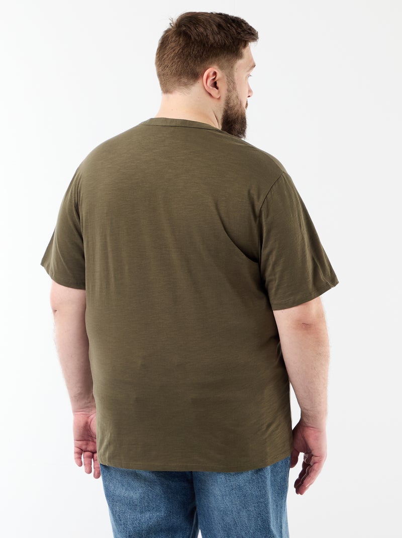 T-shirt in jersey con collo alla tunisina e maniche corte Kaki - Kiabi
