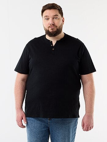T-shirt in jersey con collo alla tunisina e maniche corte