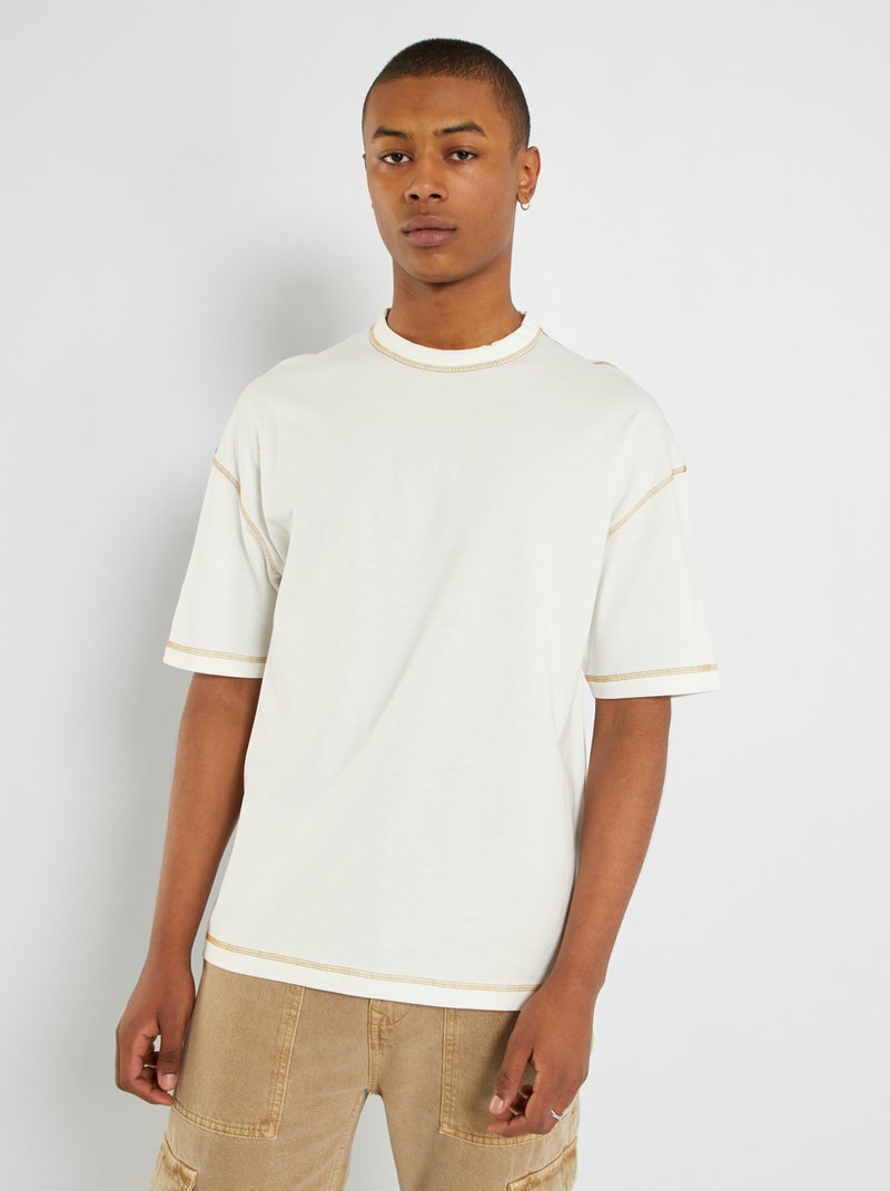 T-shirt in jersey con impunture Bianco - Kiabi