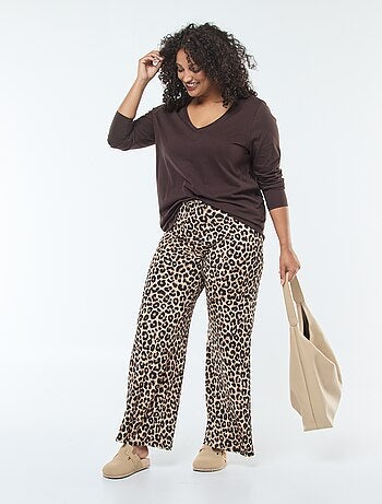 T-shirt in jersey con scollo a V e maniche corte
