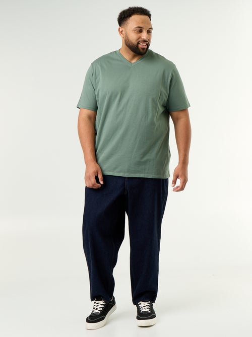T-shirt in jersey con scollo a V - Kiabi T-shirt in jersey con scollo a V - Kiabi
