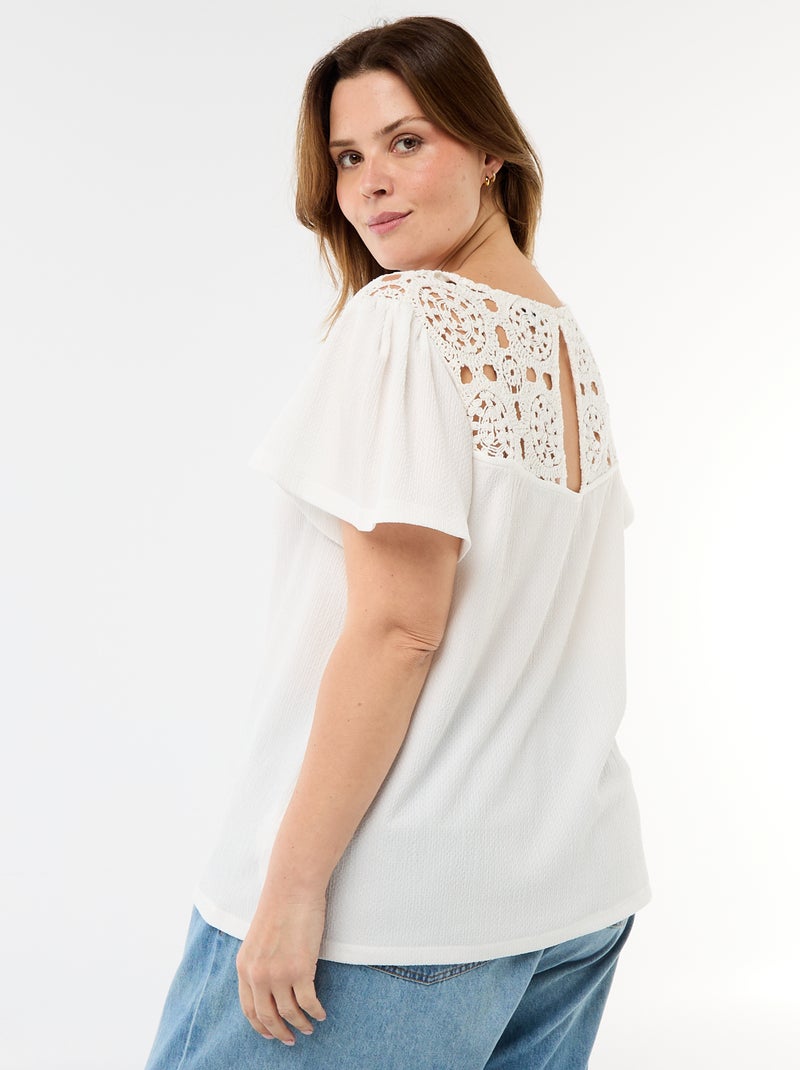 T-shirt in maglia crêpe e macramè Bianco - Kiabi