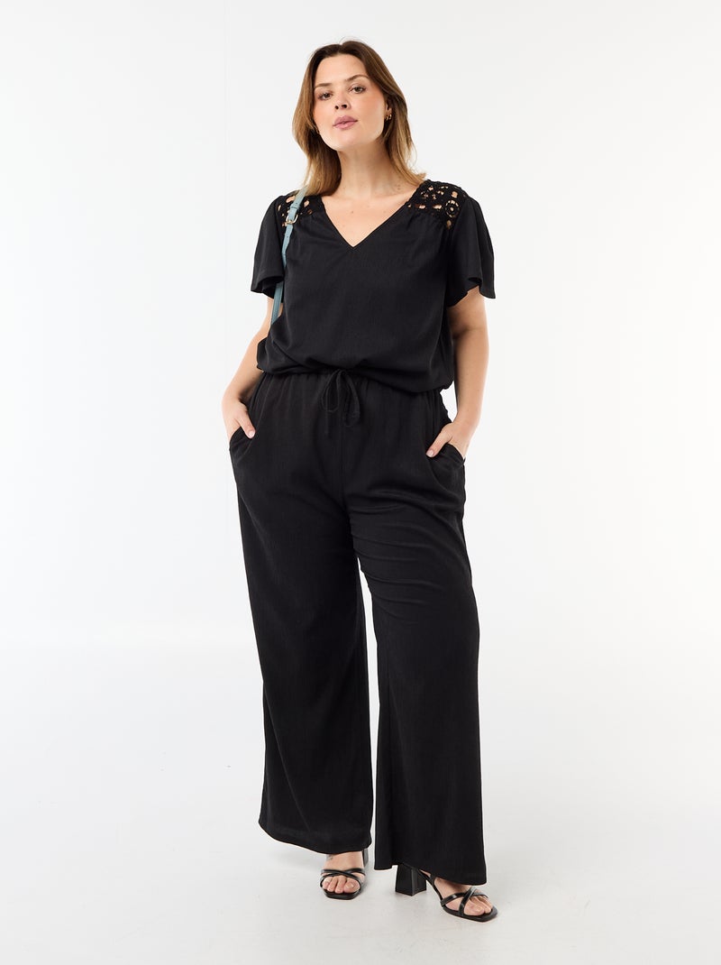 T-shirt in maglia crêpe e macramè Nero - Kiabi