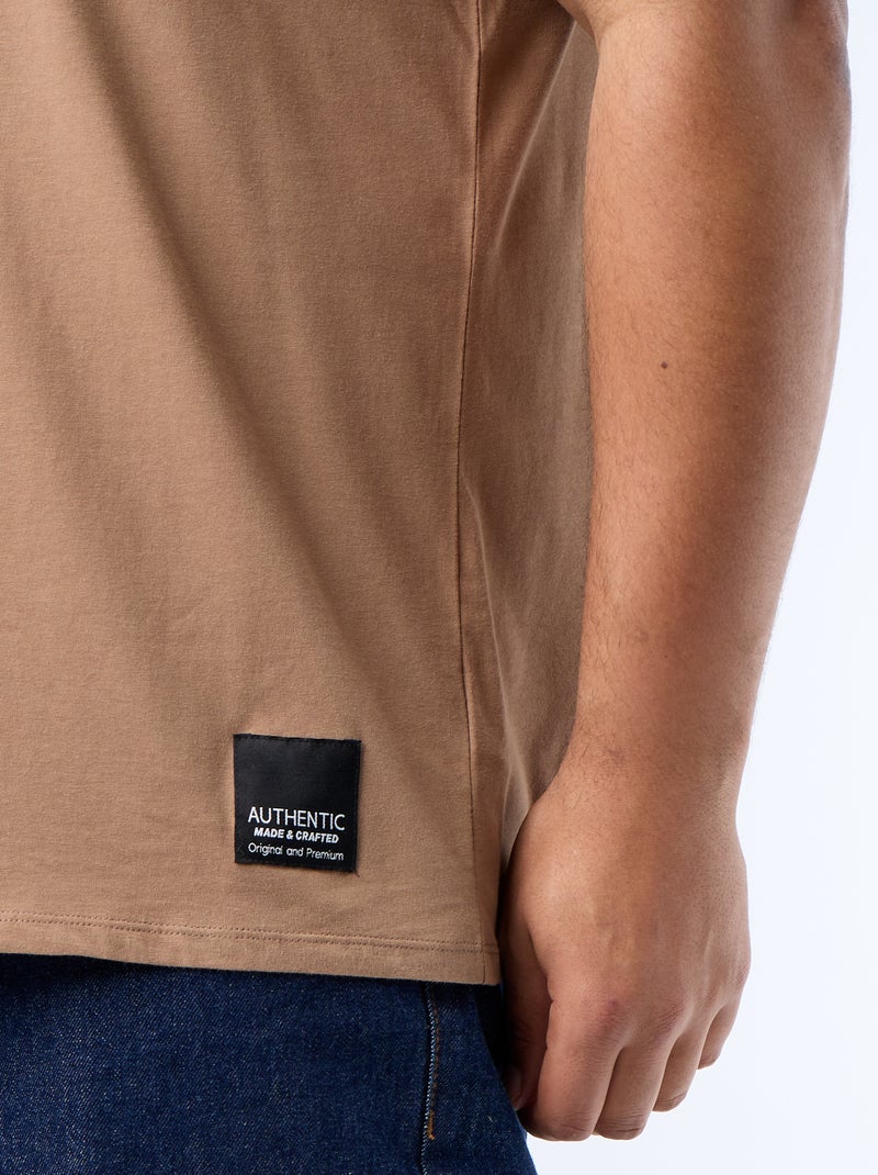 T-shirt in maglia jersey a maniche corte Marrone - Kiabi
