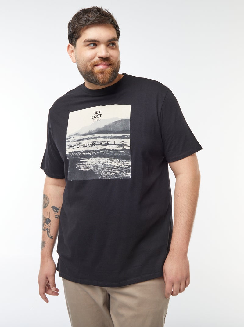 T-shirt in maglia jersey stampata a maniche corte NERO - Kiabi