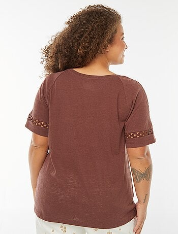 T-shirt in maglia mouliné con dettagli macramé