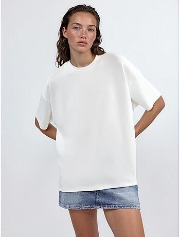 T-shirt in maglia oversize con girocollo effetto modal hiccup