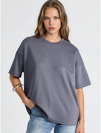 T-shirt in maglia oversize con girocollo effetto modal hiccup
