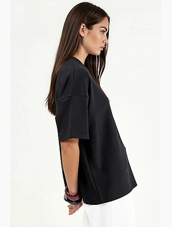 T-shirt in maglia oversize con girocollo effetto modal hiccup