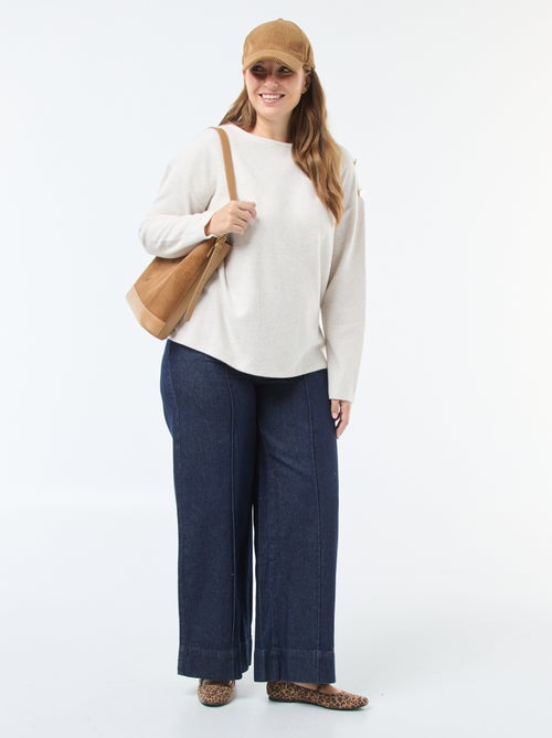 T-shirt in maglia peluche con bottoni dorati - Kiabi