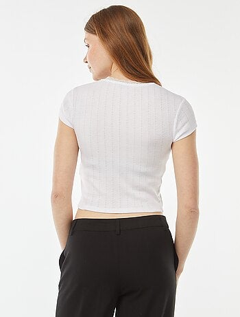 T-shirt in maglia pointelle e maniche corte