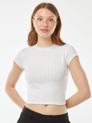 T-shirt in maglia pointelle e maniche corte