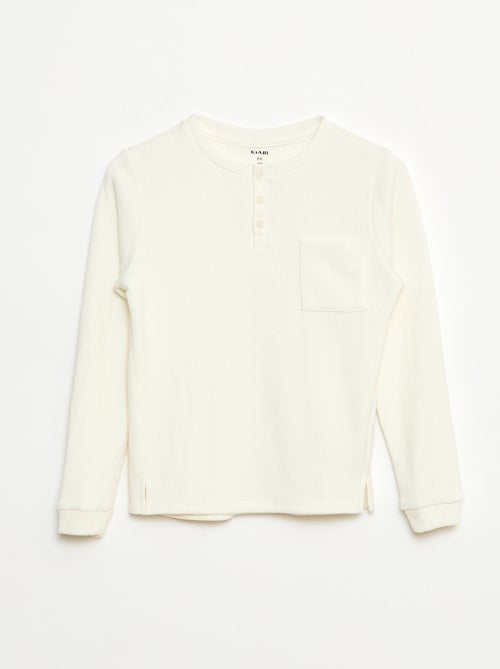 T-shirt in maglia soffice con taschino sul petto - Kiabi