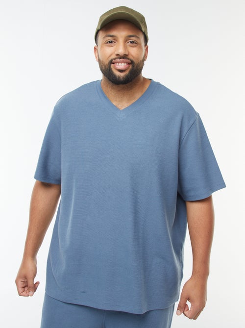 T-shirt in maglia testurizzata e scollo a V - Kiabi