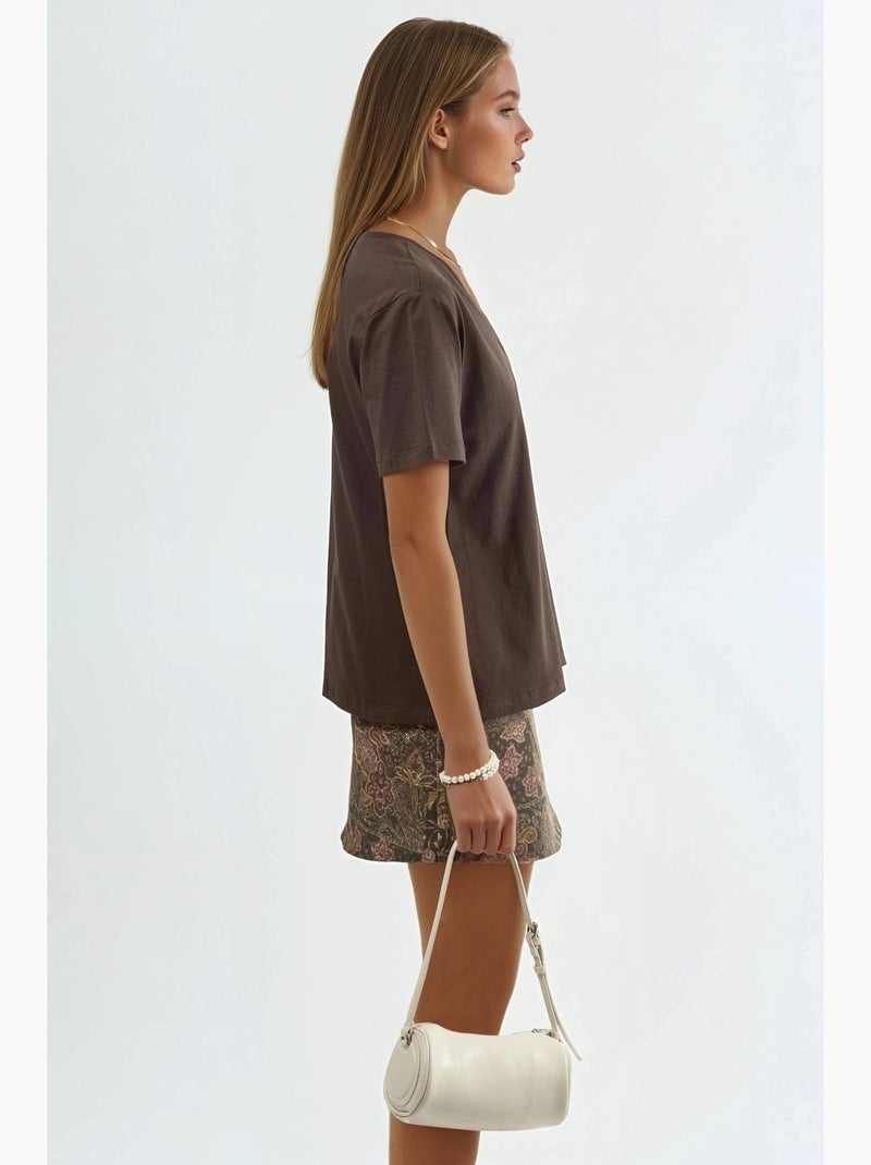 T-shirt in maglia tinta unita con scollo a v busem Marrone cioccolato - Kiabi
